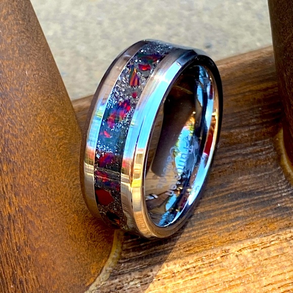 Meteorite & tungsten with Magma Opal - Picture 3 of 3